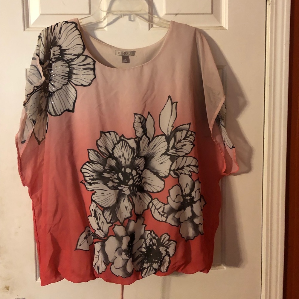 Roz & Ali top
